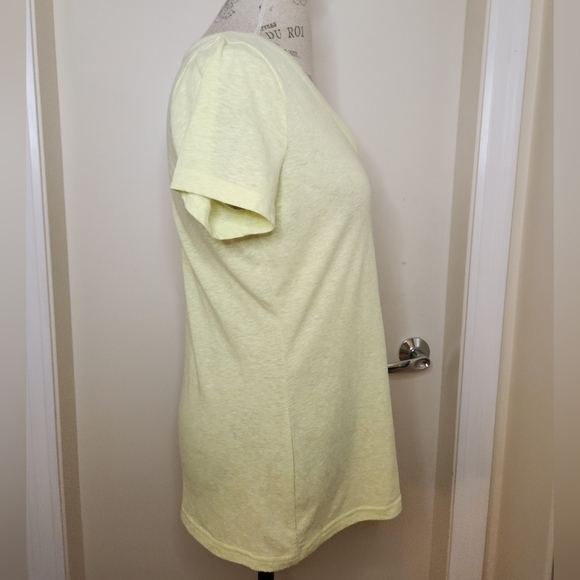 Neon yellow vneck tshirt - Picture 3 of 8